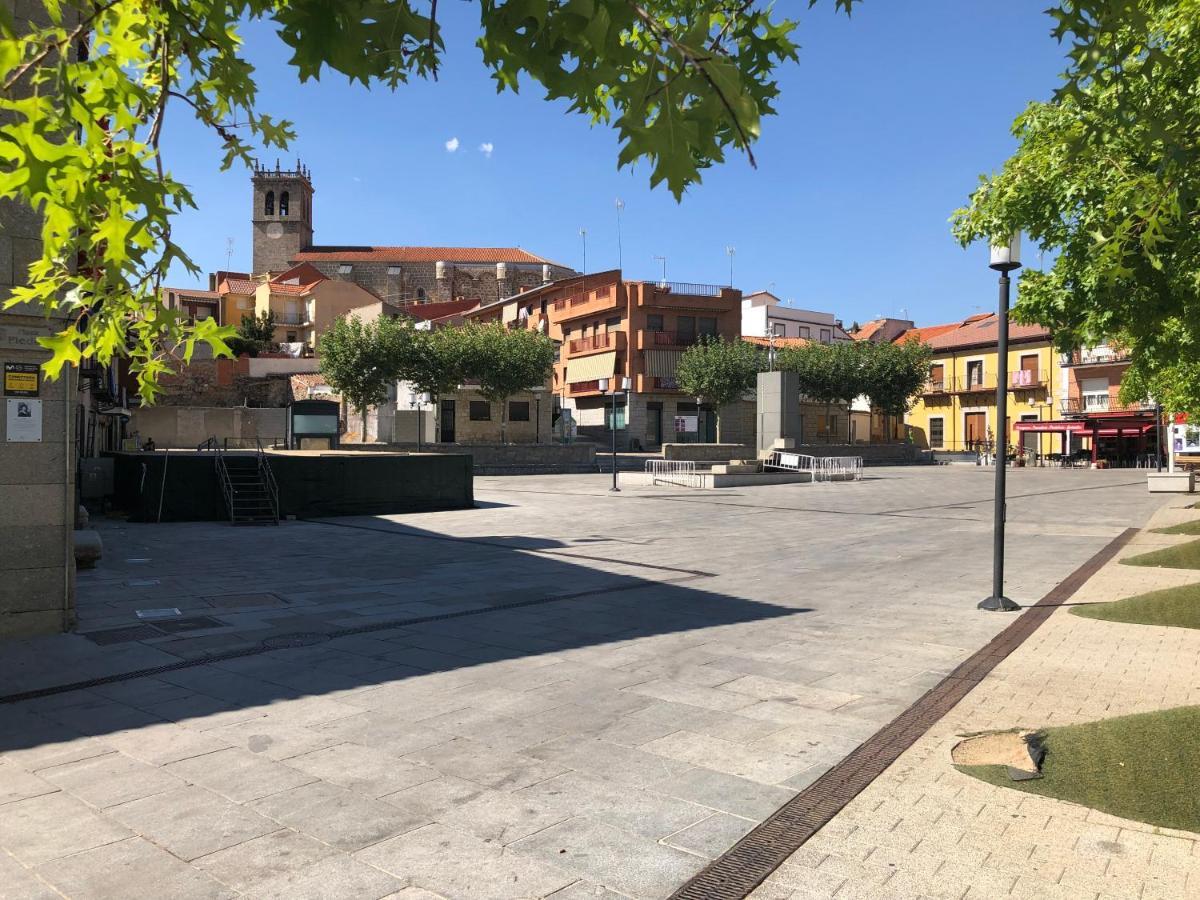 Casa Rural Los Olivos De Robledo De Chavela La Estacion エクステリア 写真
