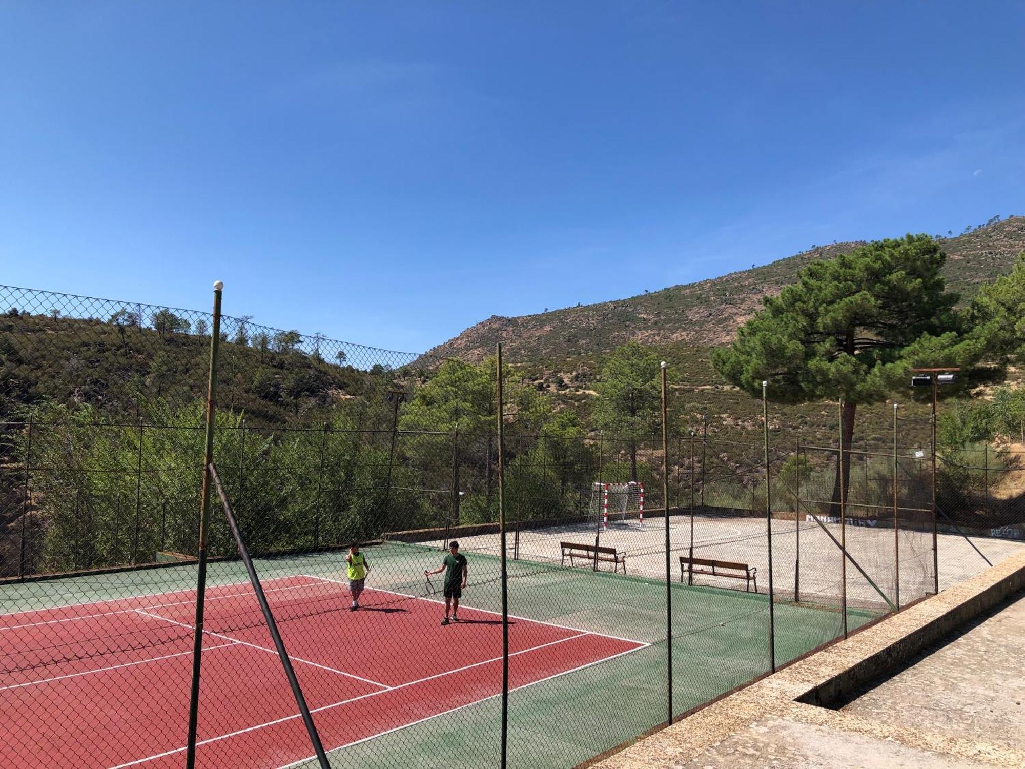 Casa Rural Los Olivos De Robledo De Chavela La Estacion エクステリア 写真