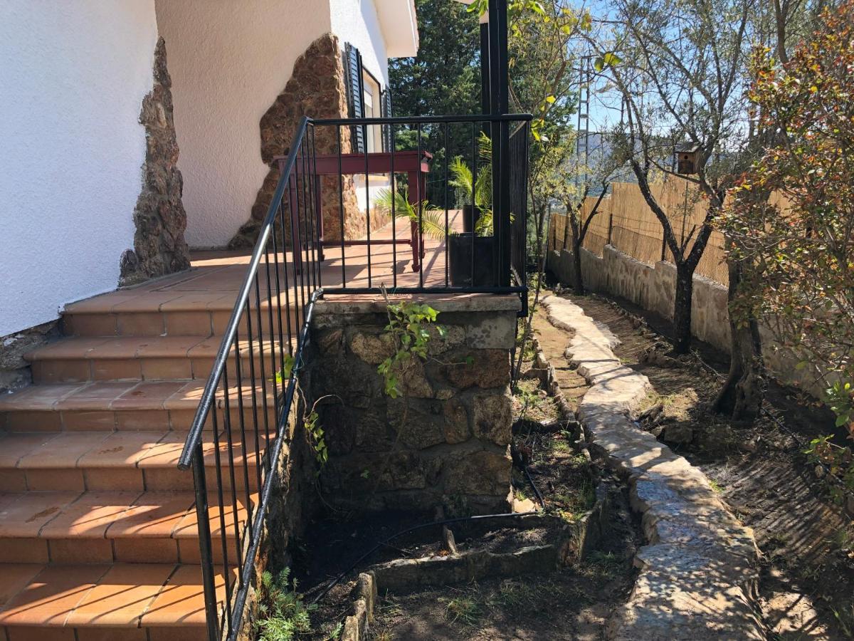 Casa Rural Los Olivos De Robledo De Chavela La Estacion エクステリア 写真