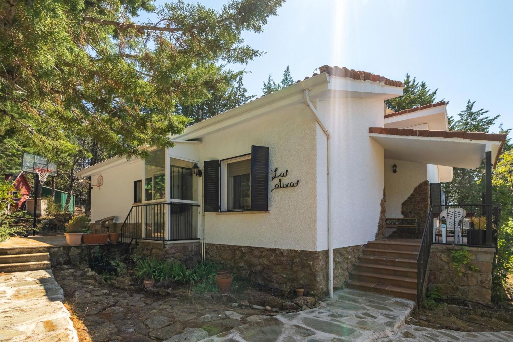 Casa Rural Los Olivos De Robledo De Chavela La Estacion エクステリア 写真